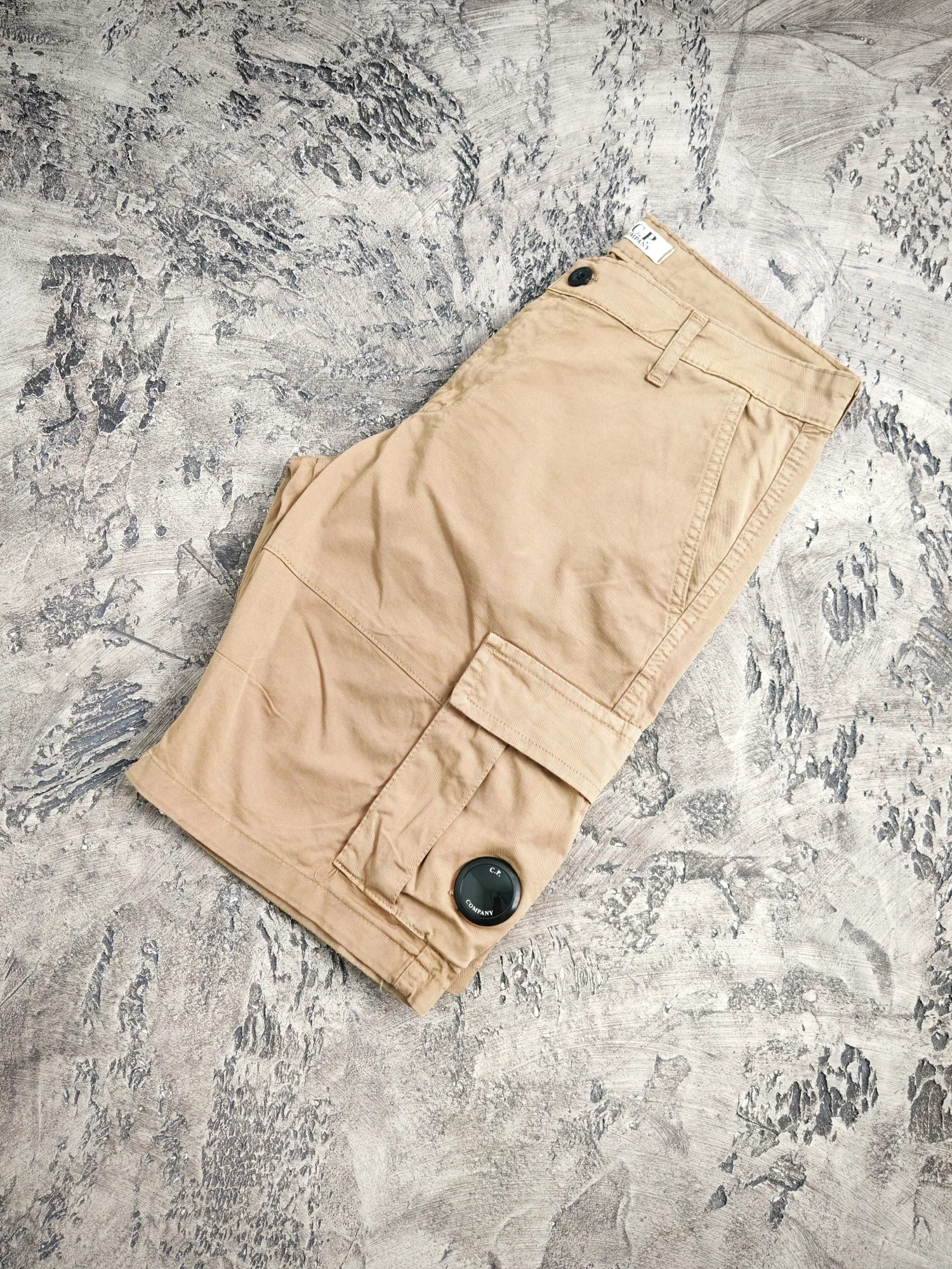 CP Company Cargo Šorc krem — slika 5