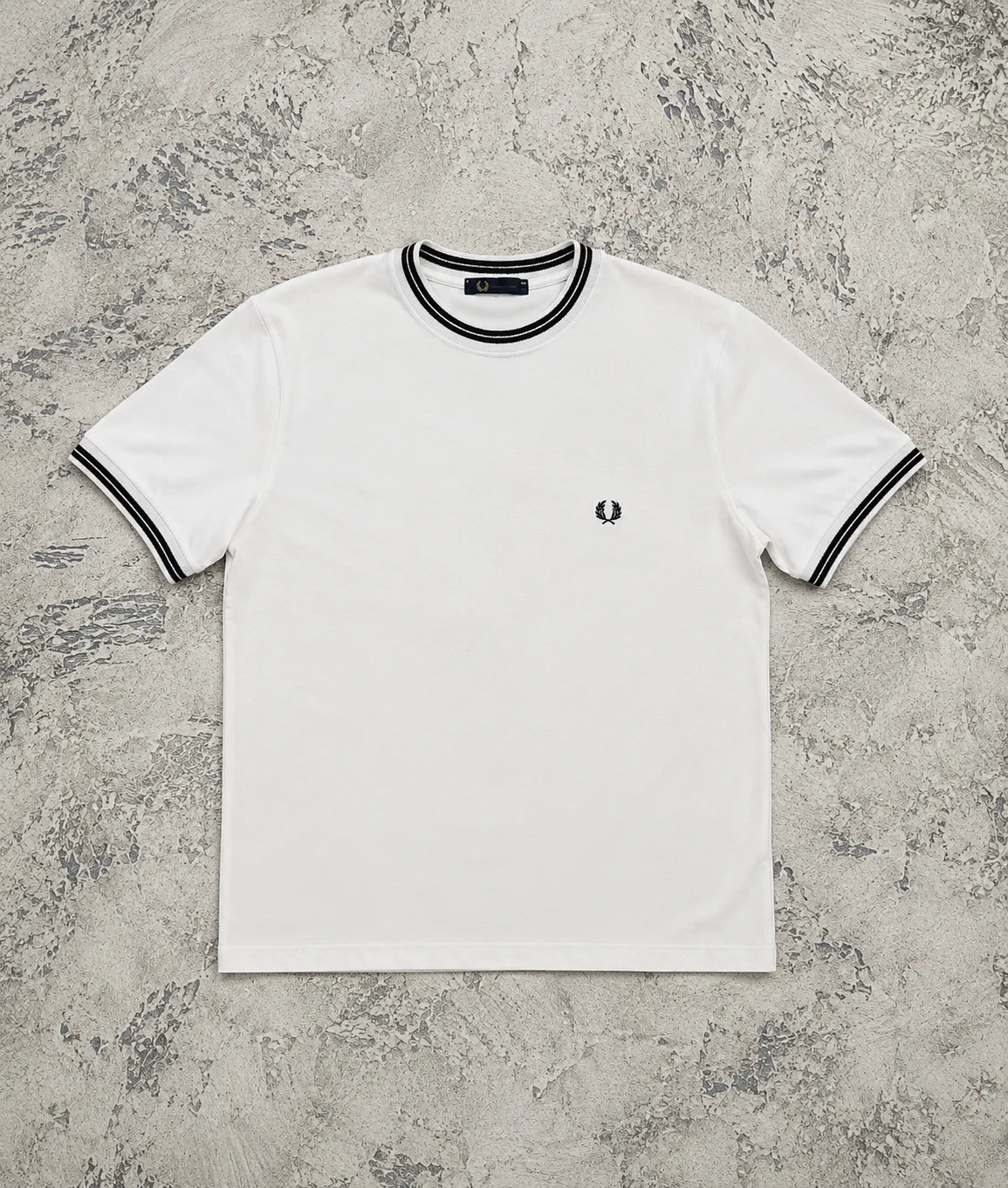 Fred Perry bela majica — slika 2
