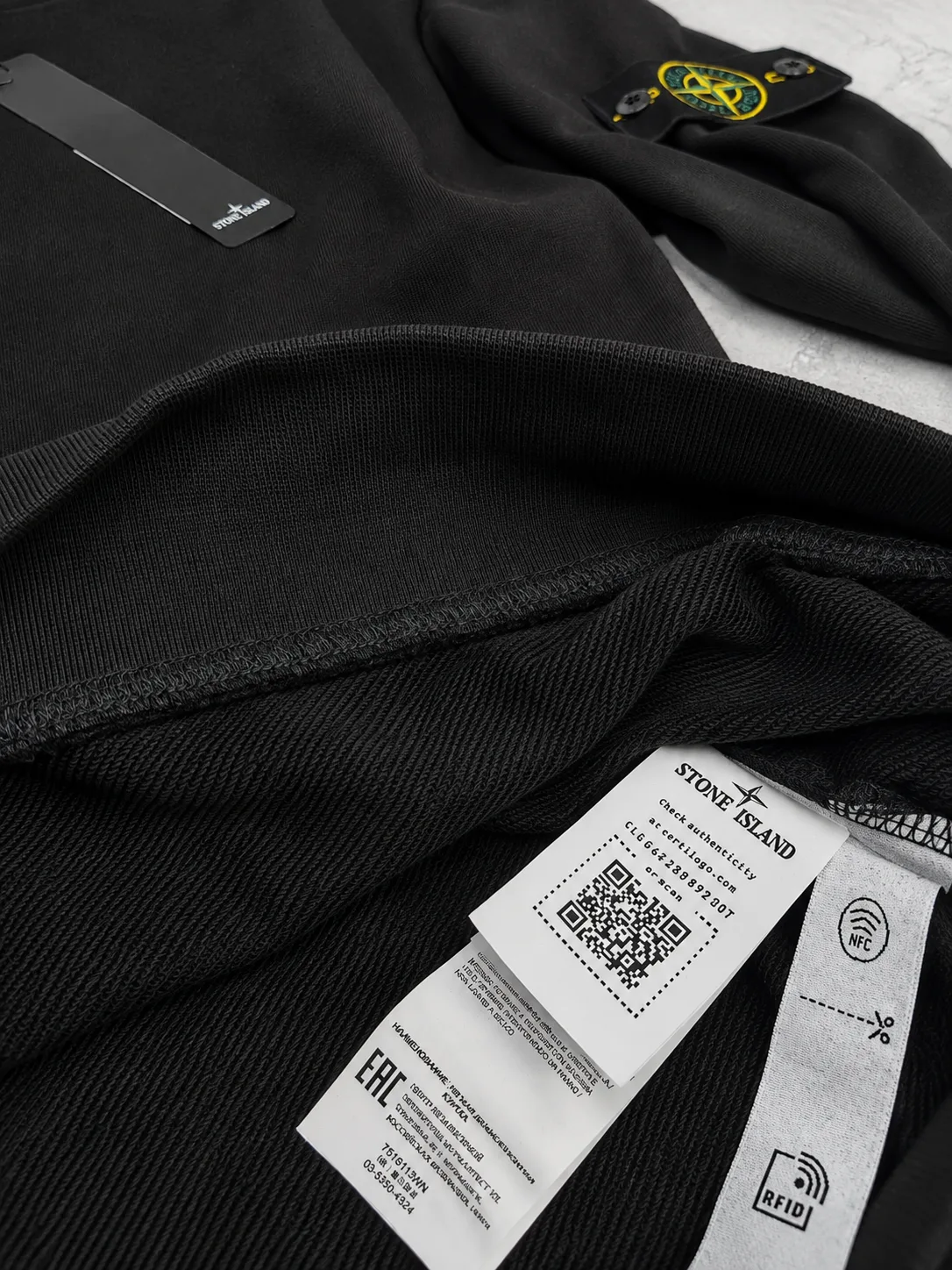 Stone Island crew neck crni — slika 4