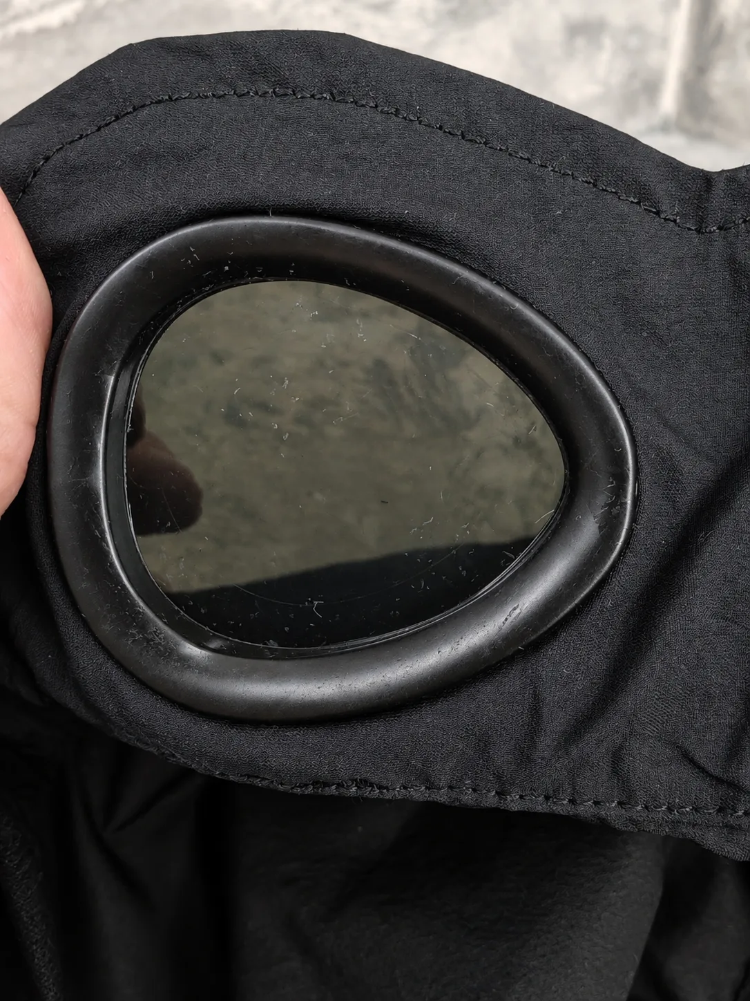 CP Company Googles jakna crna — slika 9