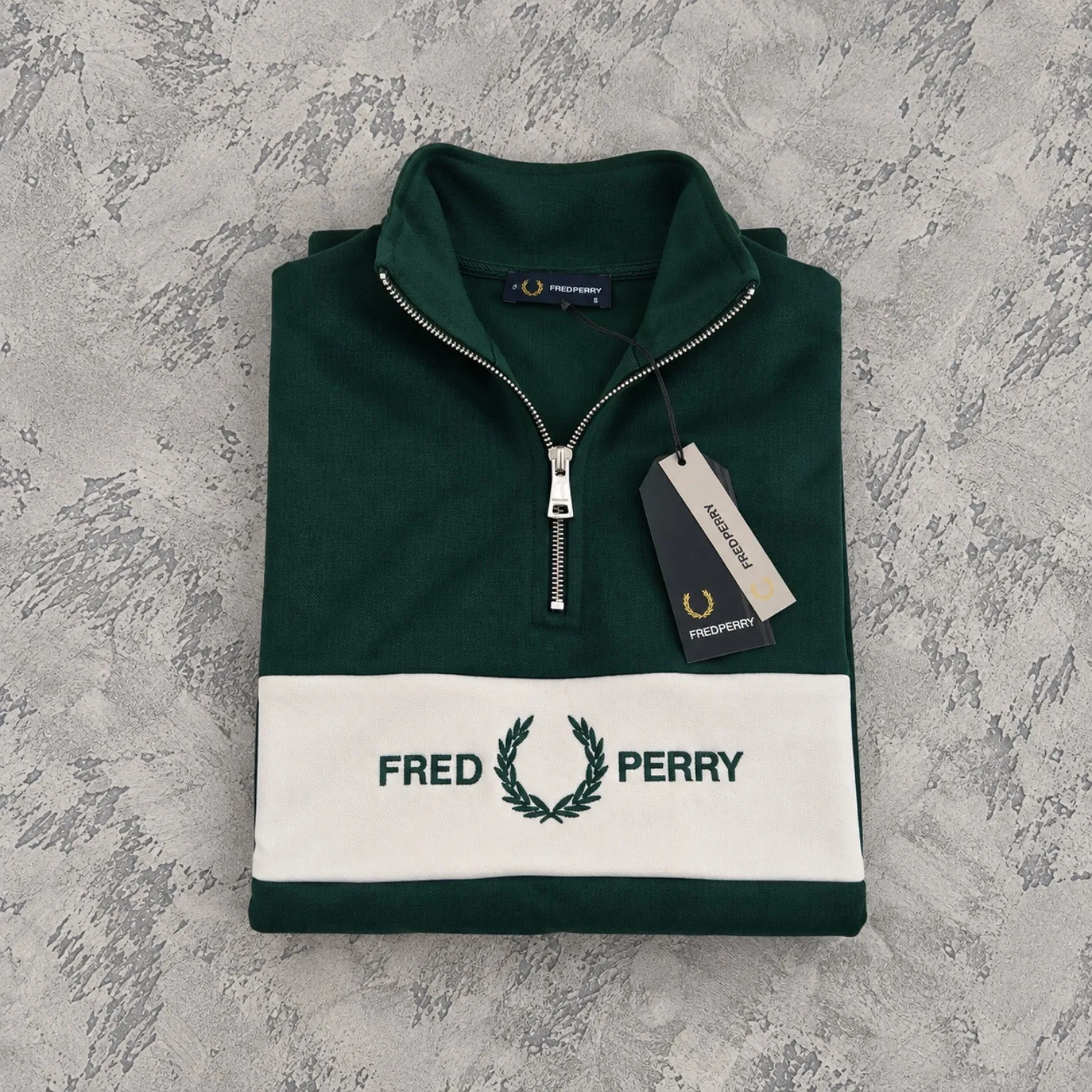 Fred Perry half zip zeleni