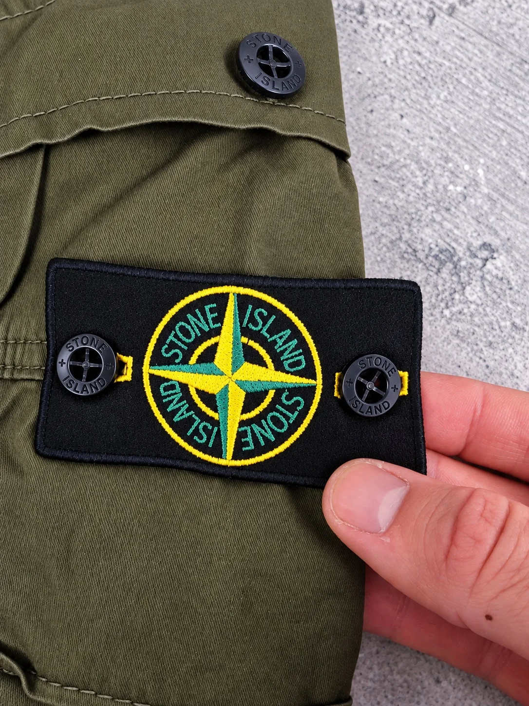 Stone Island cargo pantalone zelena — slika 3
