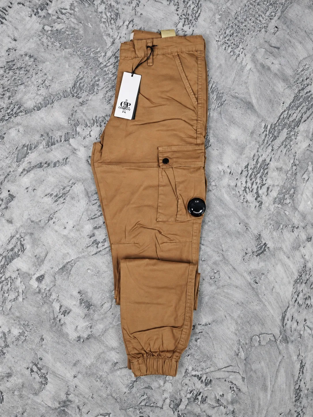 CP Company cargo pantalone krem — slika 5
