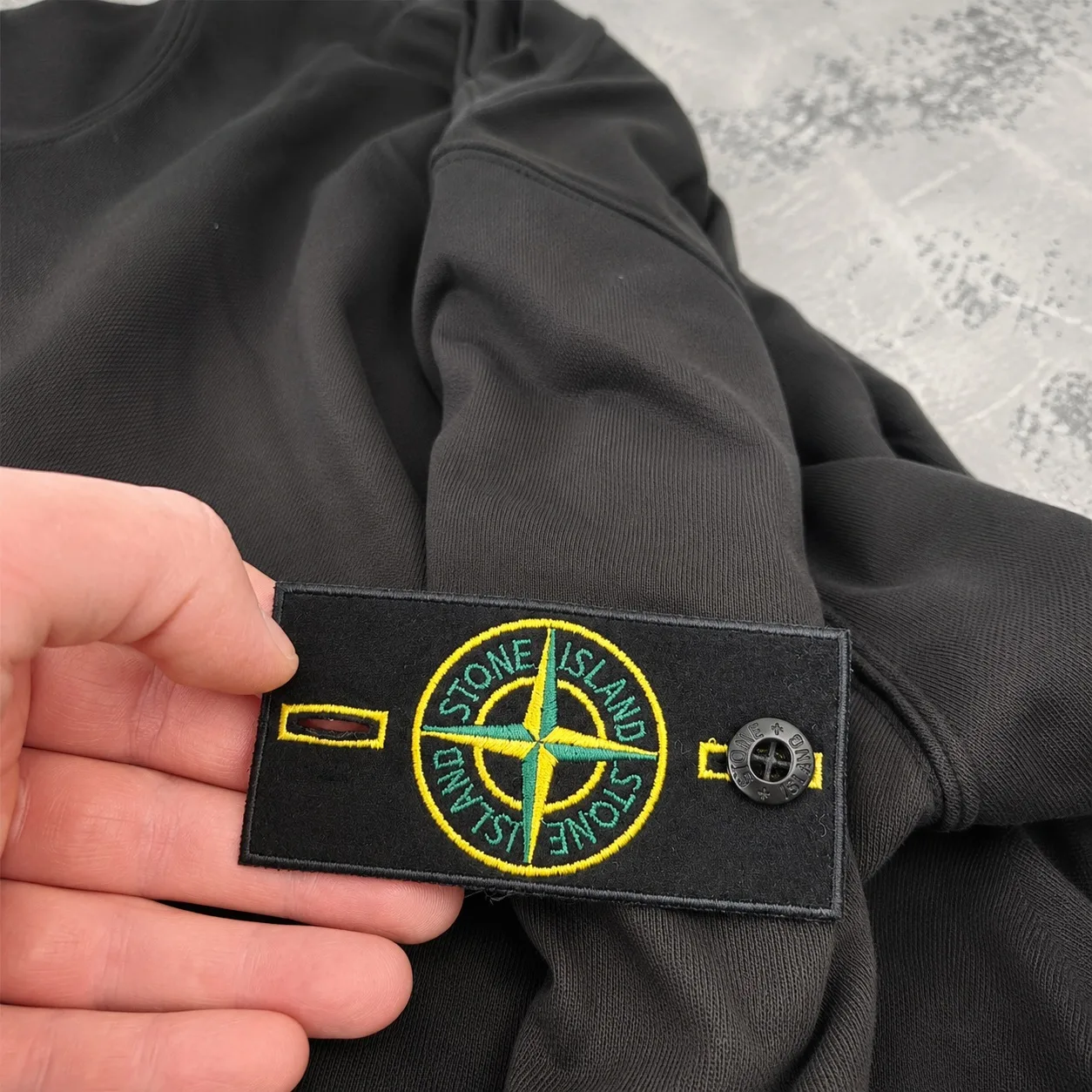 Stone Island basic crni — slika 4